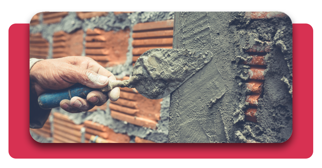 El manejo adecuado de las herramientas especializadas y de materiales de construcción es algo que aprendes en el taller gratuito de albañilería del SEPE