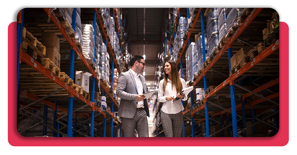 Gestión de almacenes: curso gratis con certificado ¡Apúntate! 3 Especializarse en logística y distribución es el camino para asumir mayores responsabilidades y avanzar hacia puestos de mando en grandes centros de trabajo.