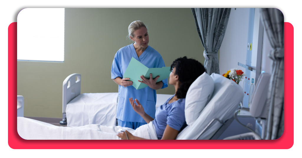 Curso celador sanitario gratis: plazas abiertas con certificado 1 Celador sanitario capacitado prestando apoyo integral a un paciente en las instalaciones equipadas de un centro médico público dentro del territorio español.