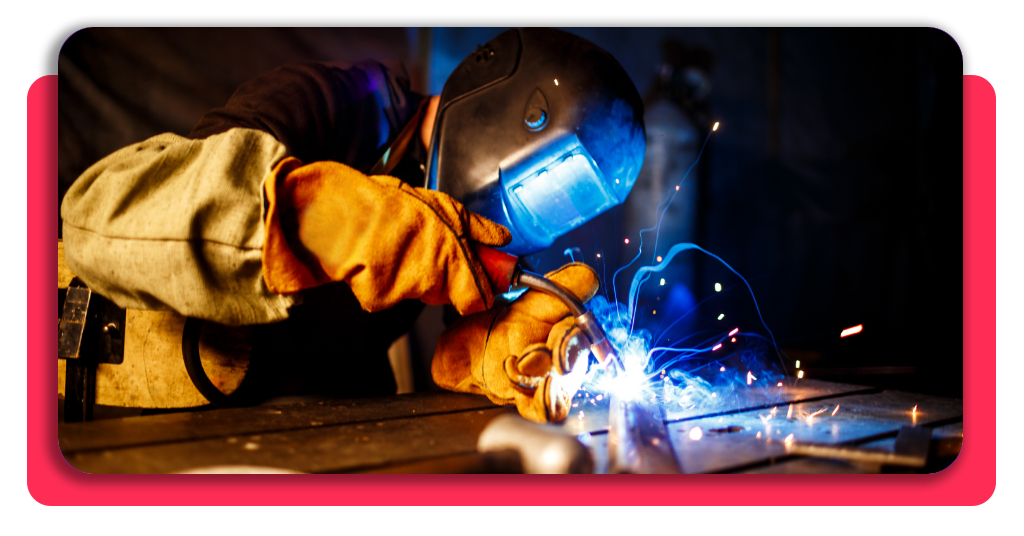 ¿Quieres aprender a soldar? Empieza con curso de electrodo revestido 1 Aprende técnicas esenciales de soldadura profesional y accede hoy mismo a un sector industrial con alta empleabilidad y constante demanda laboral en España.